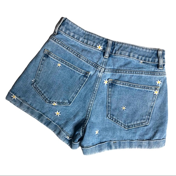 PACSUN Embroidered flowers denim shorts - Picture 6 of 9